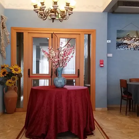 Pecci 酒店 里米尼