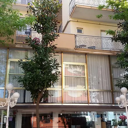 Pecci 酒店 里米尼